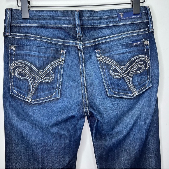 Fidelity Denim Bootcut Jeans Size 26 Casual Denim - Picture 6 of 12